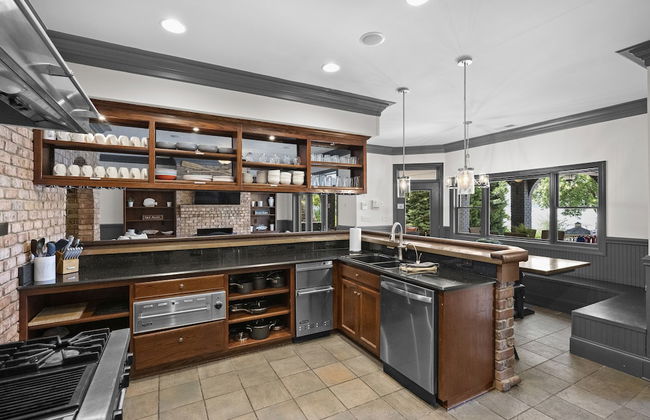 Make a Big Splash in 7BR Lake Norman Home! - Foto 27