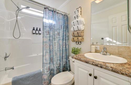 Less Than 1 Mi to Lake Norman Marina Home with Pool Access - Foto 15