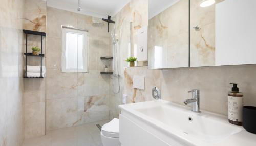 Svyvo Apartments Brühl - Parking Kitchen Balcony - Foto 5, towels, Shower