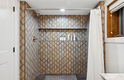 Beautifully updated home in East Missoula - Foto 26