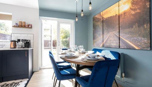 Railway House - Central Warrington - Sleeps 6 - Foto 3