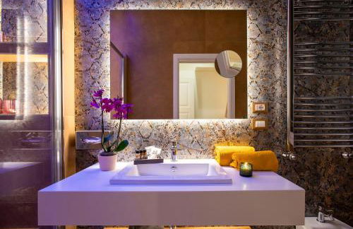 VentiSettembre Private Suites - Photo 143