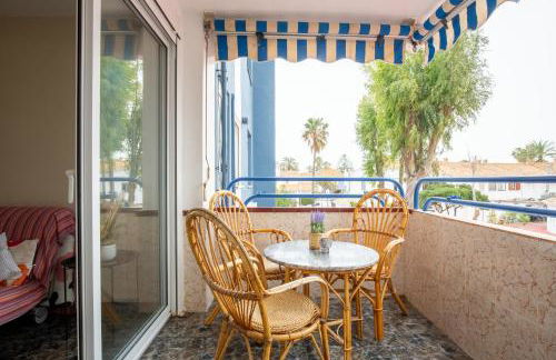 Apartamento en complejo residencial con piscina y garaje a 100m del mar - Foto 16