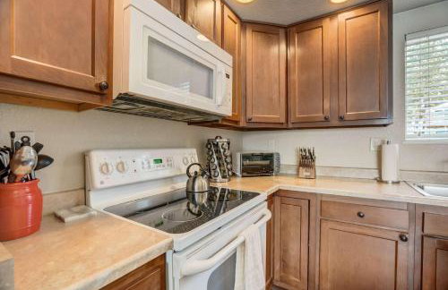 Crestview Place Family Home 2 Mins to UCCS Patio and BBQ - Foto 14