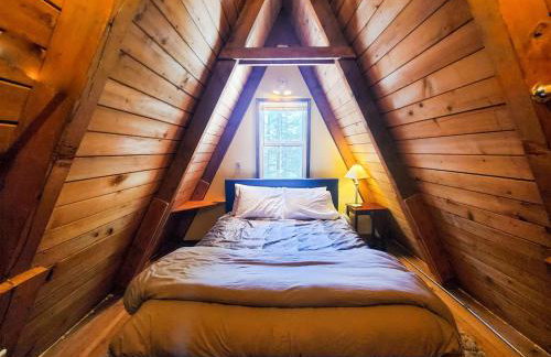 Cabin & A-Frame w Firepit near Eaglecrest, Fishing & Trails - Foto 16