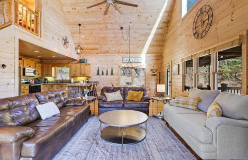 The Remedy at Blue Ridge - mountain view cabin with hot tub and two fire pits - Foto 8