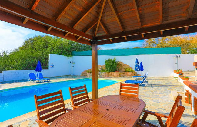 Villa Ira Finiki in Latchi - Foto 5