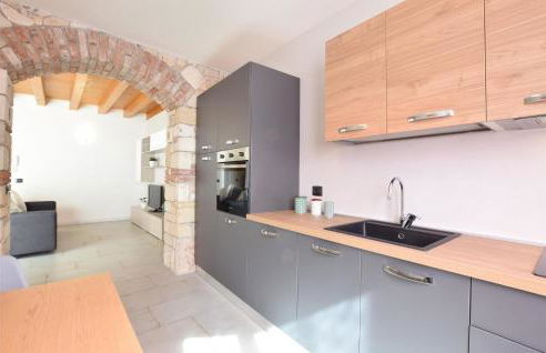 Nice Home In Marano Di Valpolicella - Photo 7