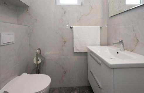 Awesome Home In Veliki Prolog - Foto 38