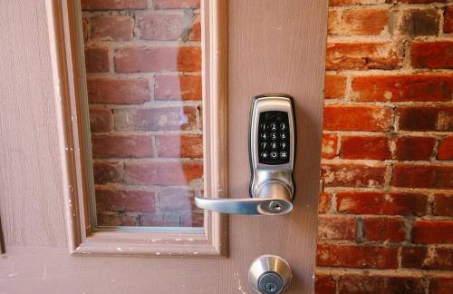 High-Speed Internet - Parking - Washer & Dryer - Foto 33