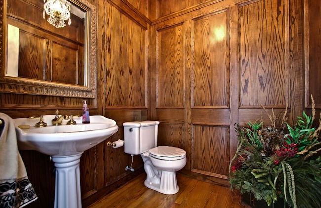 Ghost Lake Manor House - Foto 11