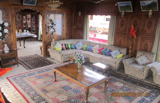 Zaffer Group of Houseboats - Foto 28