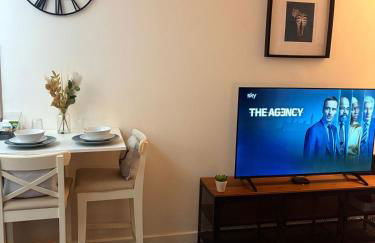 2 bedroom 2 bathroom ground floor apartment in central location - Foto 30