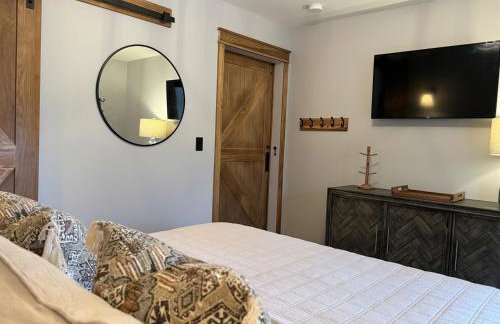 Modern 2BR Cabin w Hot Tub Near Carbondale - Foto 18