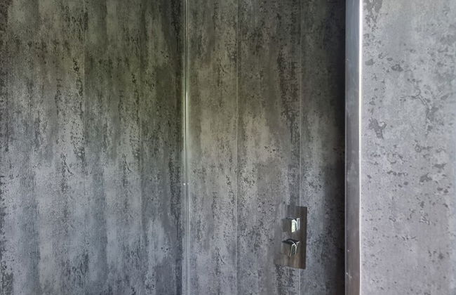 Stunning 1 Bedroom Lodge - Photo 14