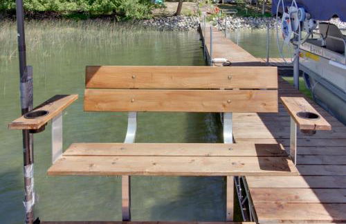 Lakefront Deer River Apt with Dock, Fire Pit and Patio - Foto 29