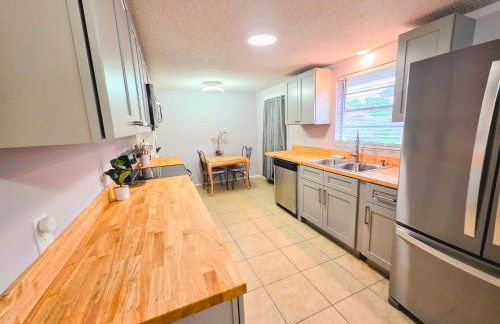 Apartment in Privet House Walk Distance To Beach - Foto 7