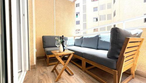 Sunset Beach Apartment - Playa del Cura, 10 meters to Beach, Sea View, Centrally Located, Los Locos - Foto 2