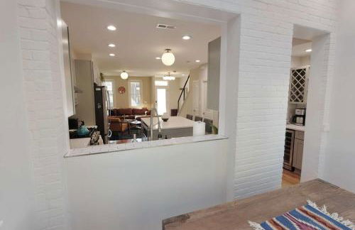 Stadium Armory Stay - 3 Bedroom - Foto 13