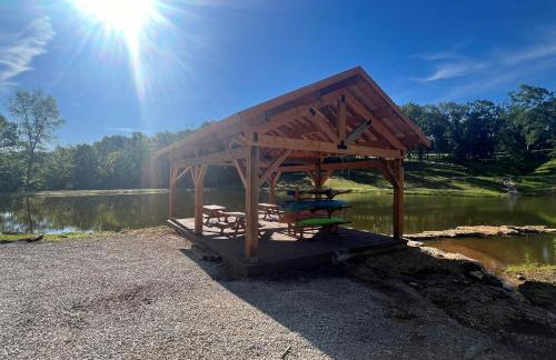 Cozy 1-Bedroom Retreat - Foto 22