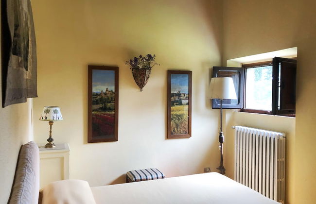 Cottage With Swimming Pool - Photo 5