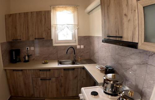 Virginia 's Vila Karies Chios - Photo 19