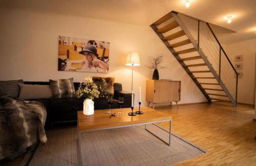 An der Kirchtreppe - Foto 40