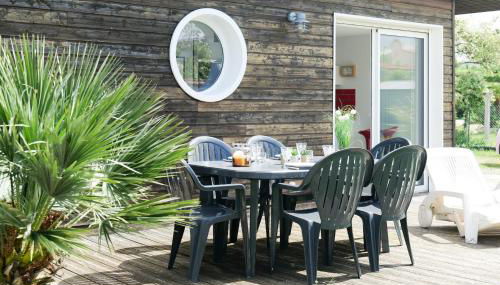 Jolie maison en bois à 2 kms de la plage de Brem Sur Mer - 6 personnes - Foto 2