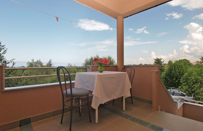 Apartment 1665 - Photo 21