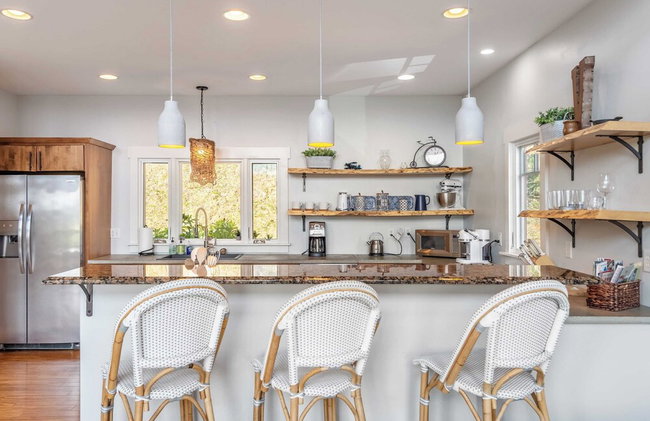 Private Retreat w/ Hot Tub, Amazing Views, Game Room Silver Spoon by Avantstay - Foto 27