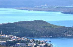 Family and pet friendly apartment Frankopan Croatia - Photo 2