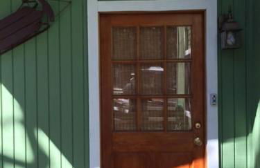 Spacious cozy chalet huge deck over seasonal creek - Foto 62