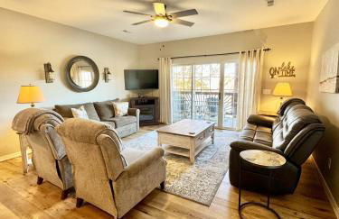 Walk-in level Condo B-6 Near Lake - Foto 9