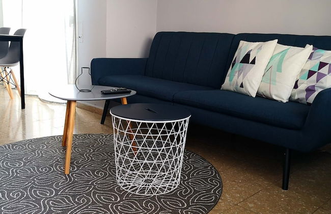 Youthfull Escape in Nicosia - Photo 14