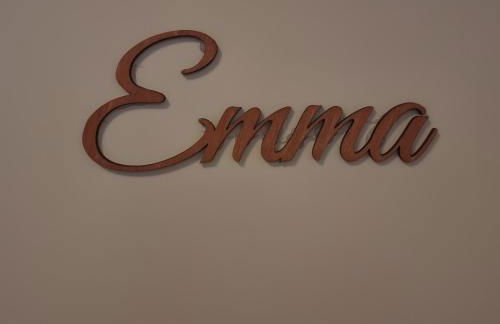 Emma - Photo 15
