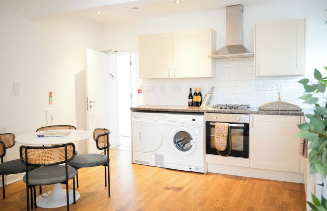 Fun Energetic Oasis in Islington - Sleeps6 - Foto 6