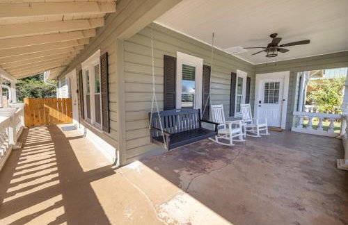 Cozy Downtown Seneca Bungalow - Foto 16