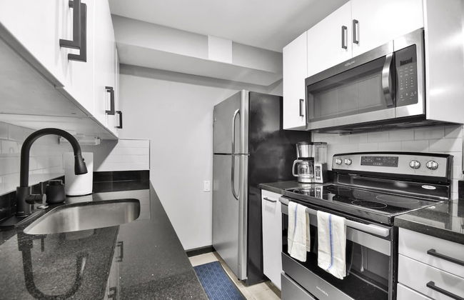 Escape to This Luxury Wilton Manors Villa - Foto 18