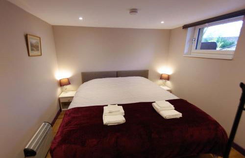 Fun holiday lodges in historic walled garden near Falkirk, Heart of Scotland Holidays - Foto 63