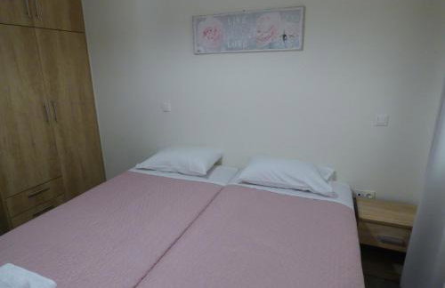 Natashas Apartments - Photo 2