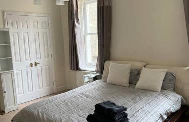 Luxury 3 bedroom, 3 bath apt by Oxford St & Soho - Foto 19