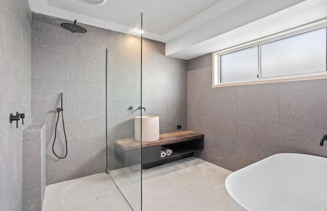 Black Shack Burleigh - Photo 11