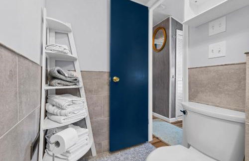 Cozy apartment, private beach & jacuzzi - Foto 16