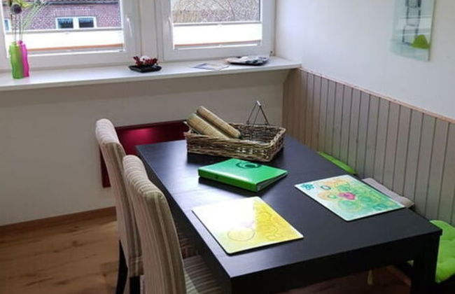 Swallow's Nest in the House by the Pond - Foto 15