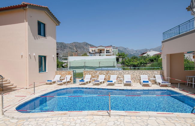 Villa Sirokos Lefkada With Pool - Photo 22