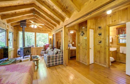 Unwind in Nature Marion Cabin 11 Mi to Lake Lure! - Foto 7