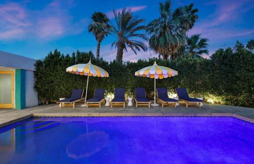 The Ricardo! Mid-Century Villa with Saltwater Pool - Foto 44