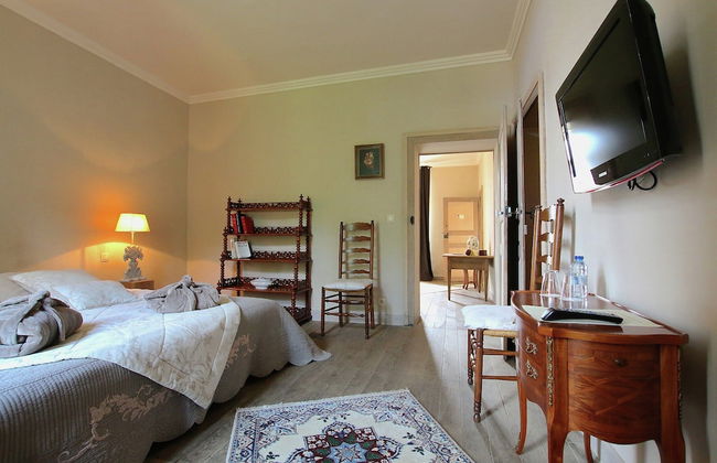 Unique Holiday Home in Virton with Hot Tub - Foto 9