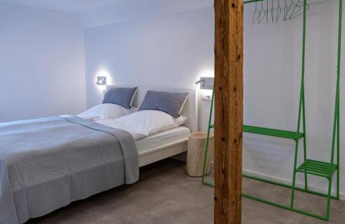 Landurlaub mit neugierigen Blicken in den Pferdestall, eingezäuntem Garten, Kamin und Sauna - Foto 49