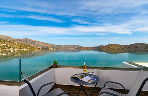 Elounda Harmony Sea front apartment - Foto 7